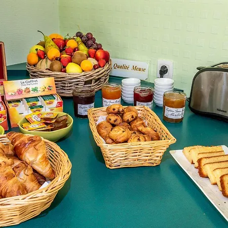 Hotel Logis Le Relais De 3*