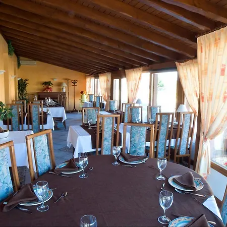 Logis Le Relais De Hotel 3*