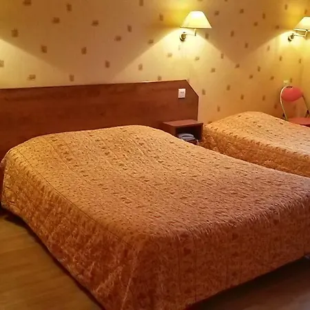 Hotel Logis Le Relais De Vacherauville