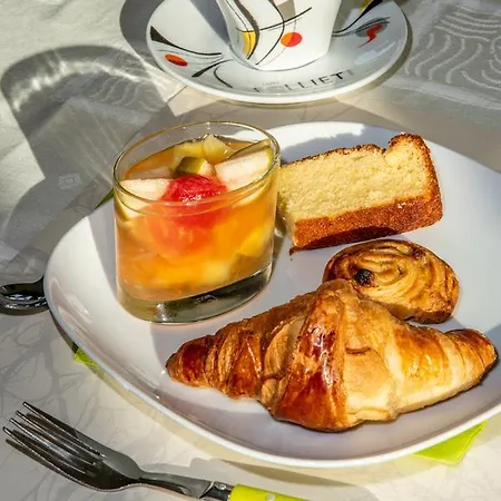 Logis Le Relais De Hotel 3*