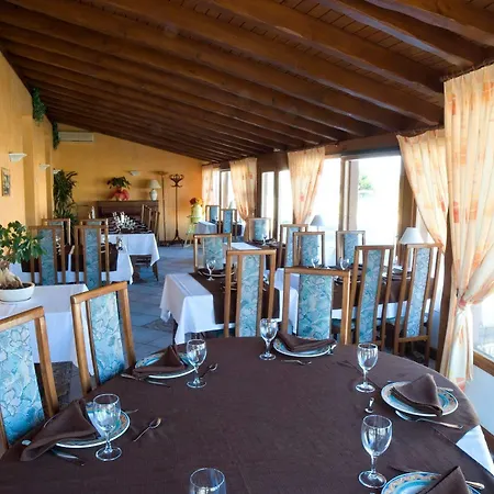 Logis Le Relais De Hotel 3*