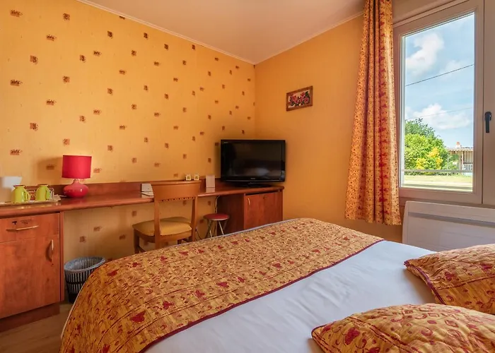 Logis Le Relais De Szálloda 3*